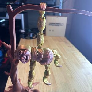 Flexi Sloth in Tree Figurine Decor