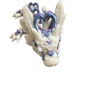 Baby light heart articulating dragon figurine decor