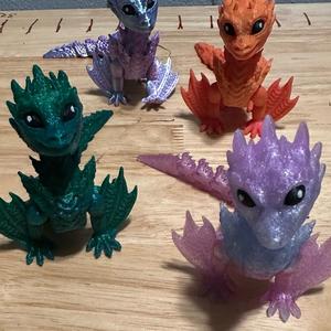Baby Fyros wyren Dragon 3d printed articulating figurine decor